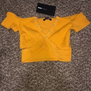 Fashion nova Yellow stretchy crop